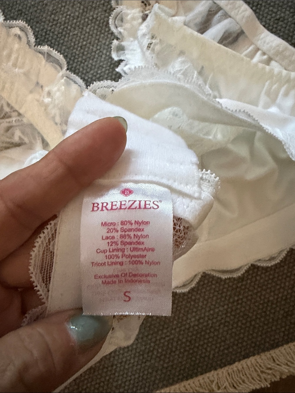 Breezies soft support Lace Trim Bralette Top - White, Nude, Black small - Picture 10 of 13